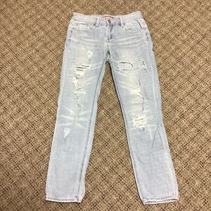 UNIONBAY Mid Rise Vintage Peg Light Wash Distressed Blue Jeans * Size 0